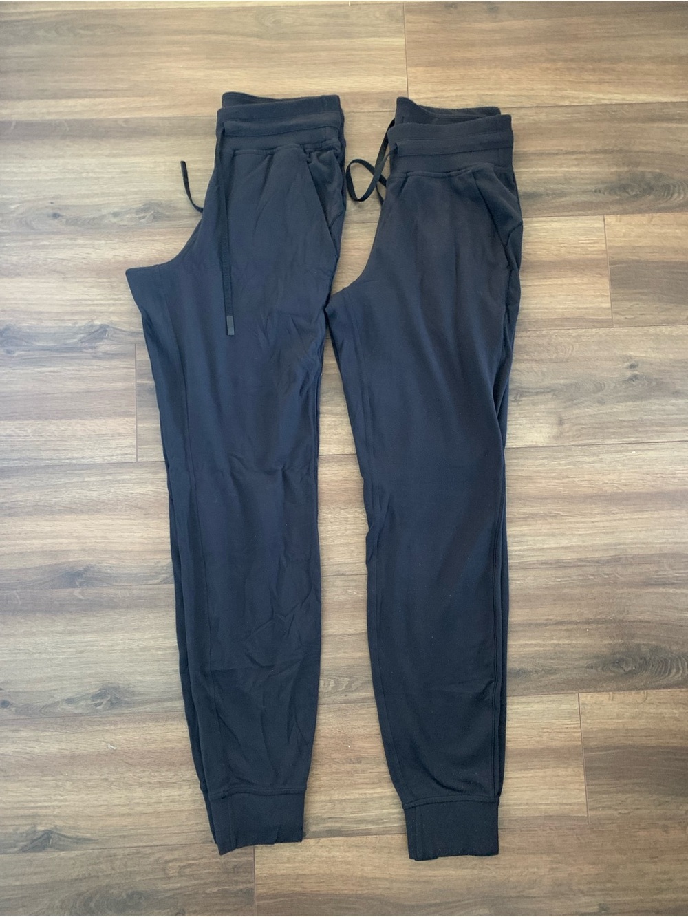 Lululemon bundle 2 Ready to Rulu women’s jogger with Drawstring Waist size 4